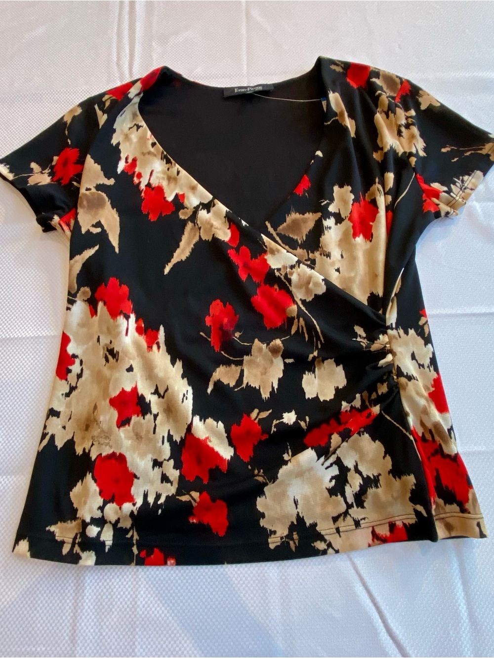 Evan Picone Black Short-Sleeve Wrap Top with Red & Beige Floral Print